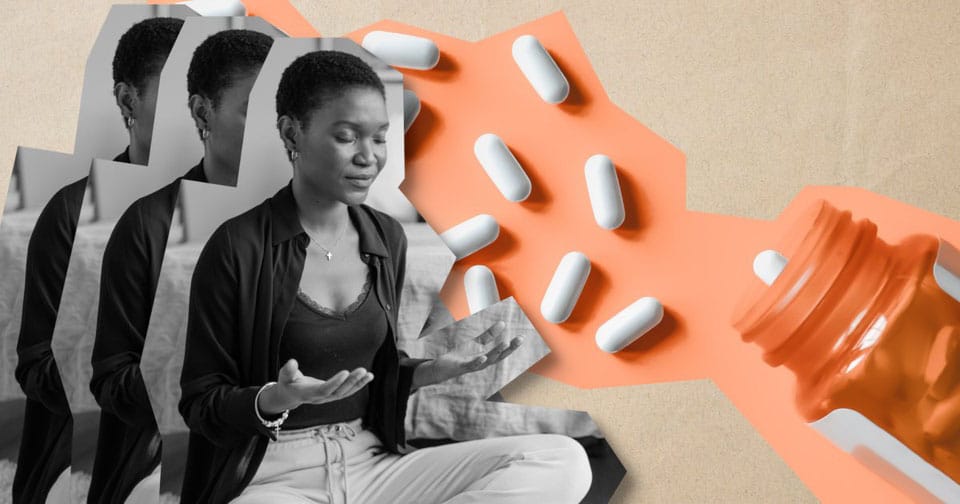 Une femme tenant des médicaments, représentant l'équivalence de l'efficacité entre la méditation de pleine conscience et les antidépresseurs dans le traitement de l'anxiété.